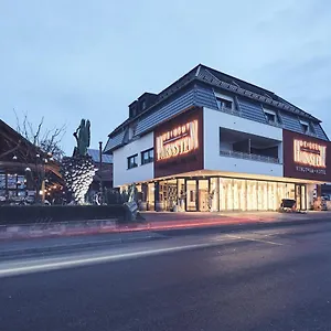 Hornstein - Weingut, Vinothek&gastronomie Hotel